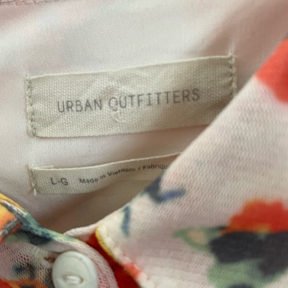 Urban outfitters dress with butterfly/ladybug pattern. Size large - Picture 3 of 4